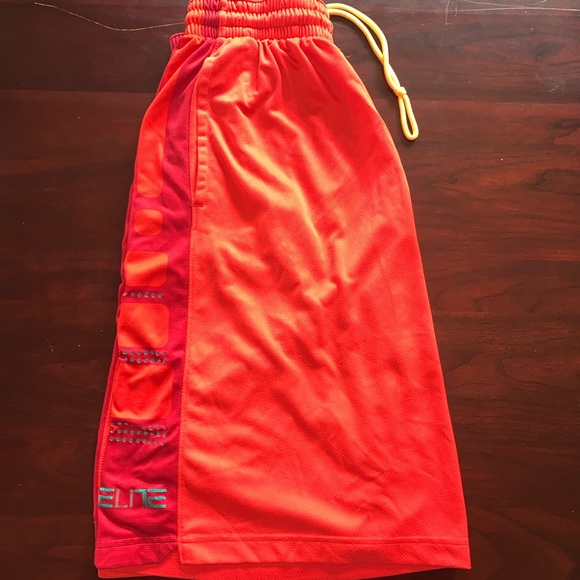 Nike Elite shorts - Picture 1 of 4
